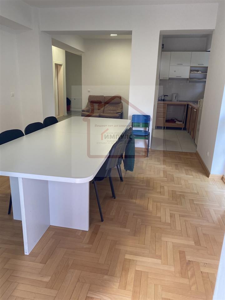 SEMI-FURNISHED BUSINESS SPACE IN A TOP LOCATION IN N. LISICHE