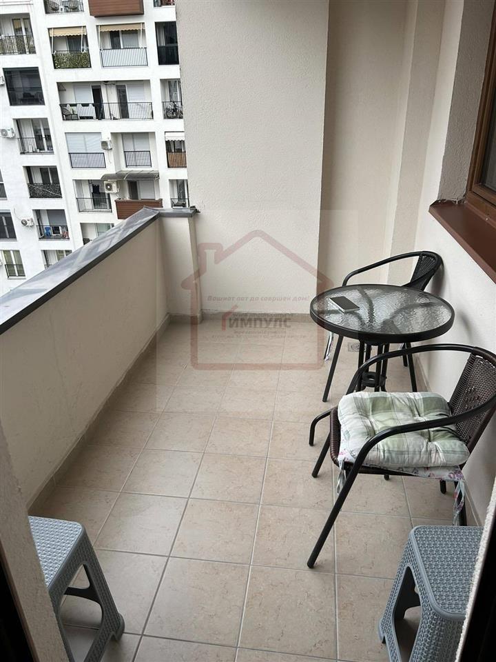 Prazen trosoben stan na top lokacija vo Taftalidze 1