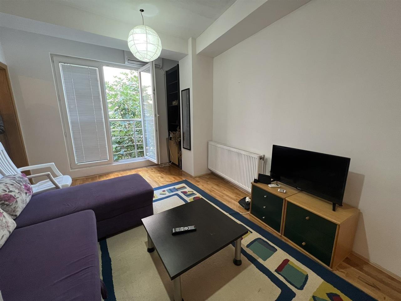 Se izdava nov namesten stan 40m2 Debar Maalo Univerzalna