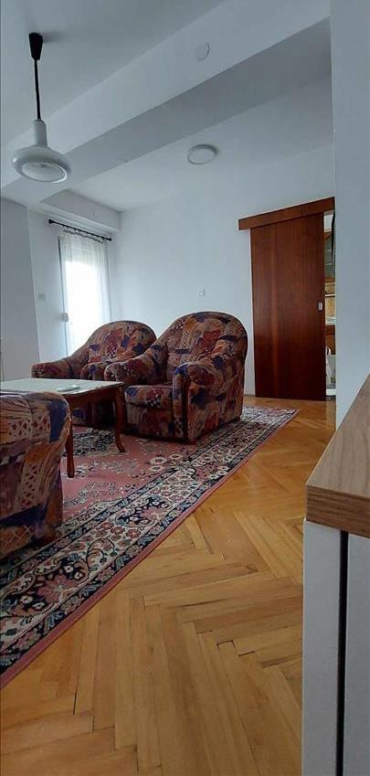 Se iznajmuva stan vo Aerodrom posle nova Zeleznicka