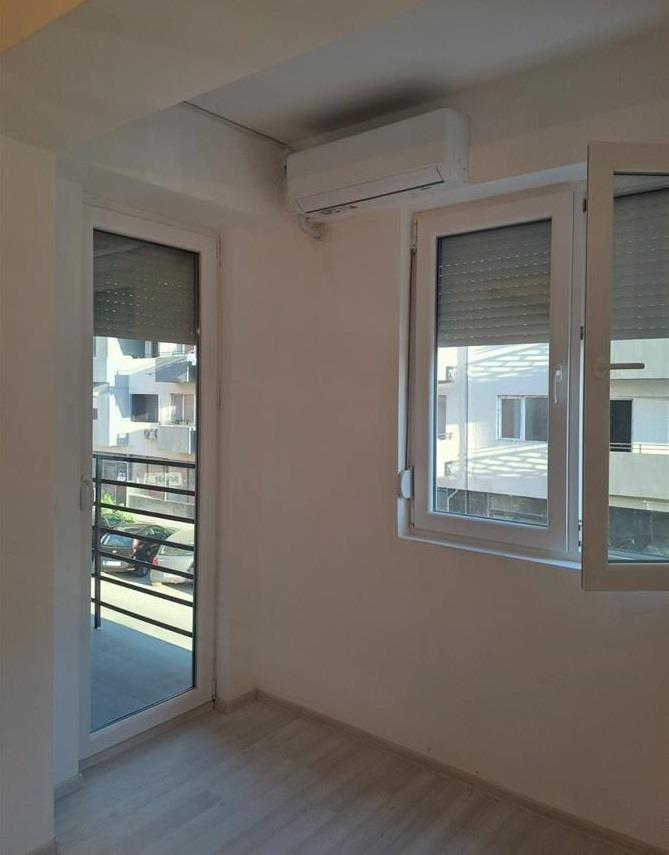 Empty 2-room apartment in Gjorce, 40m2