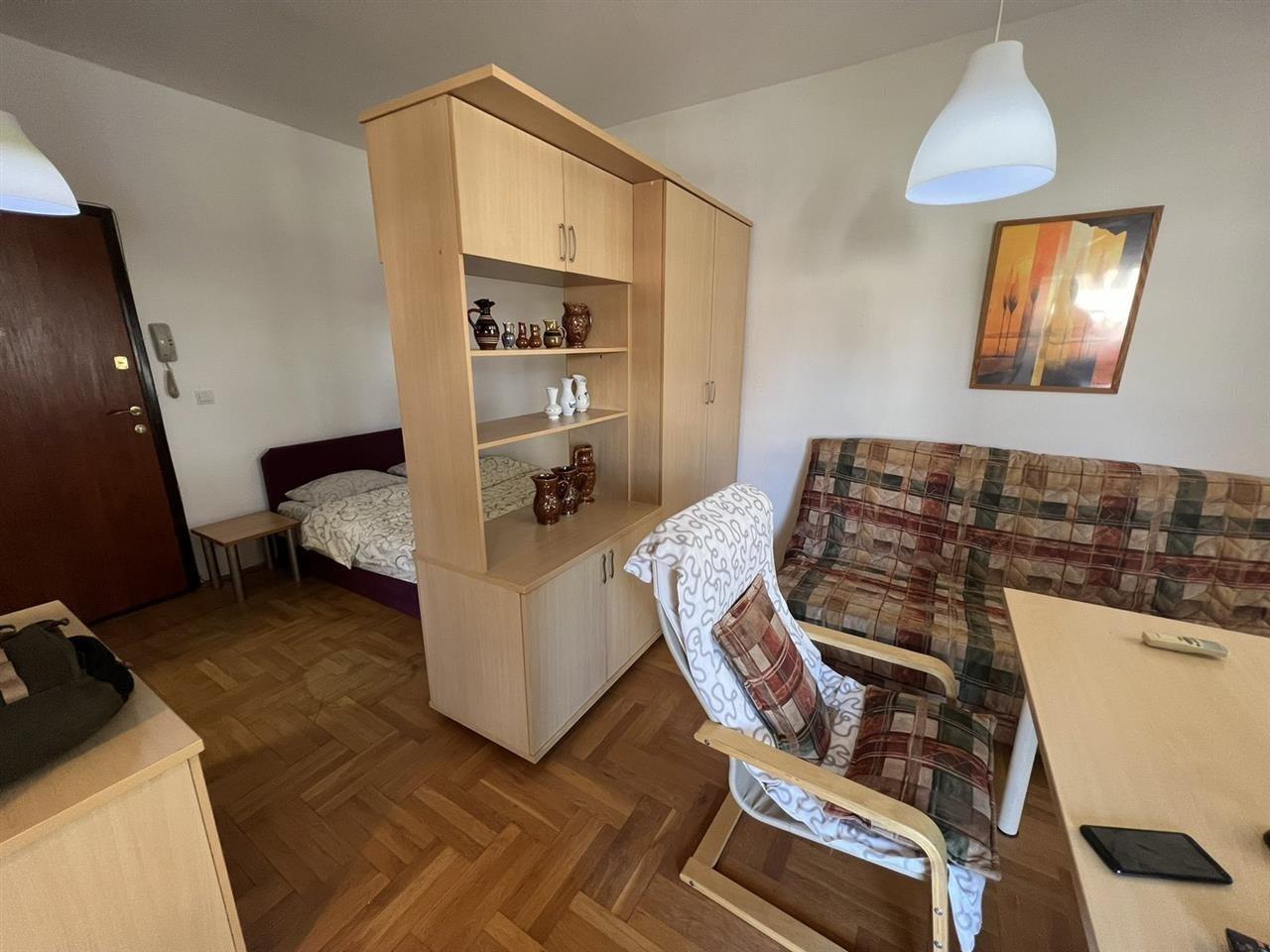 Garsonjera Studio 30m2 Debar Maalo Kino Karposh