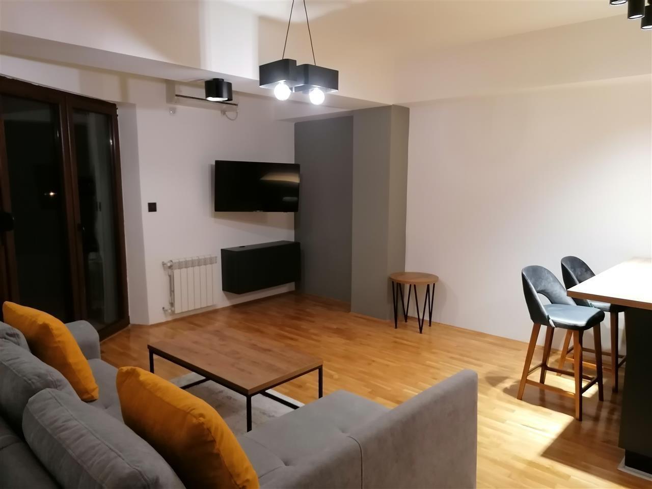 Se izdava nov dvosoben stan vo Taftalidze kaj Mlecen
