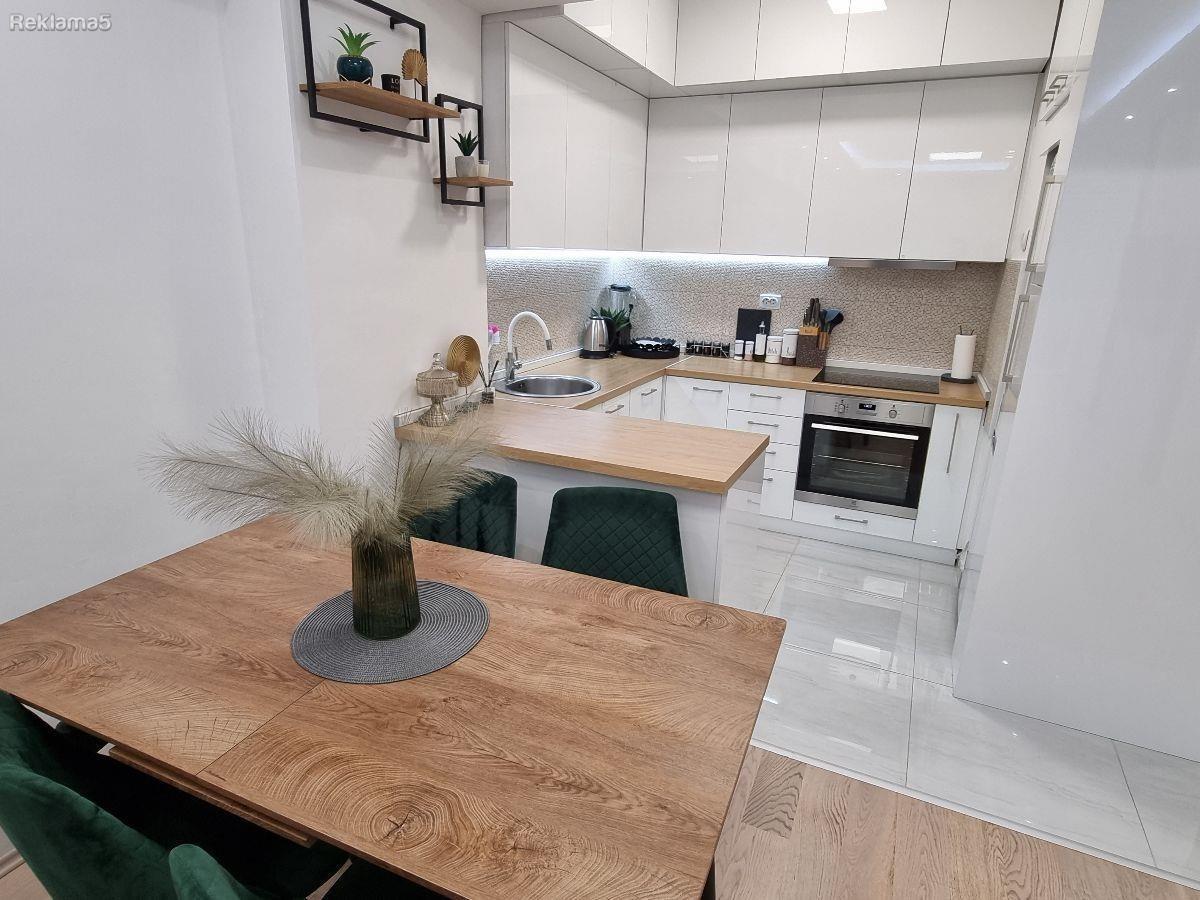 Luxury apartment for rent in Taftalidze with garage