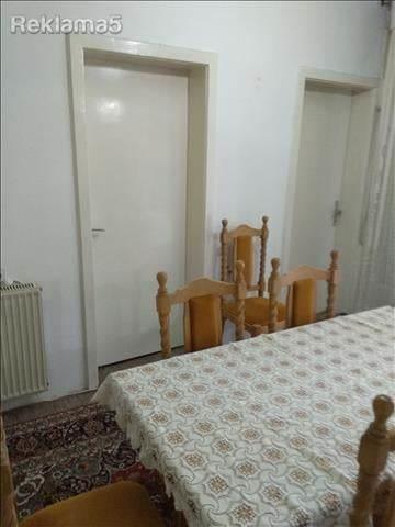 IZDAVAM NAMESTEN STAN 80 M.KV. VELES