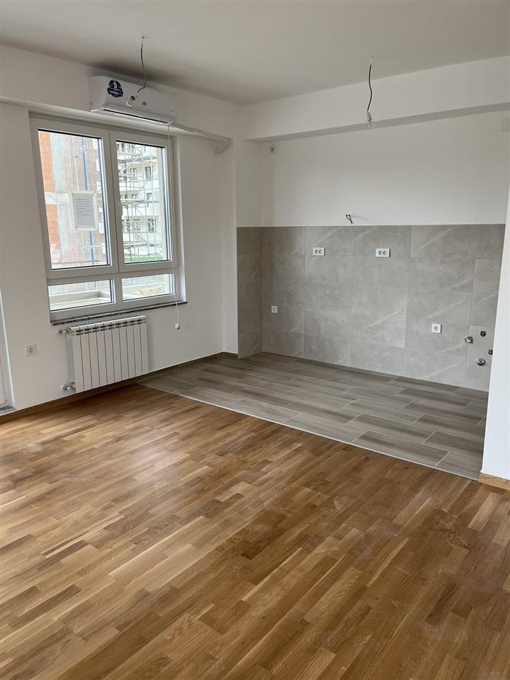 Se izdava stanben-deloven prostor hipodrom