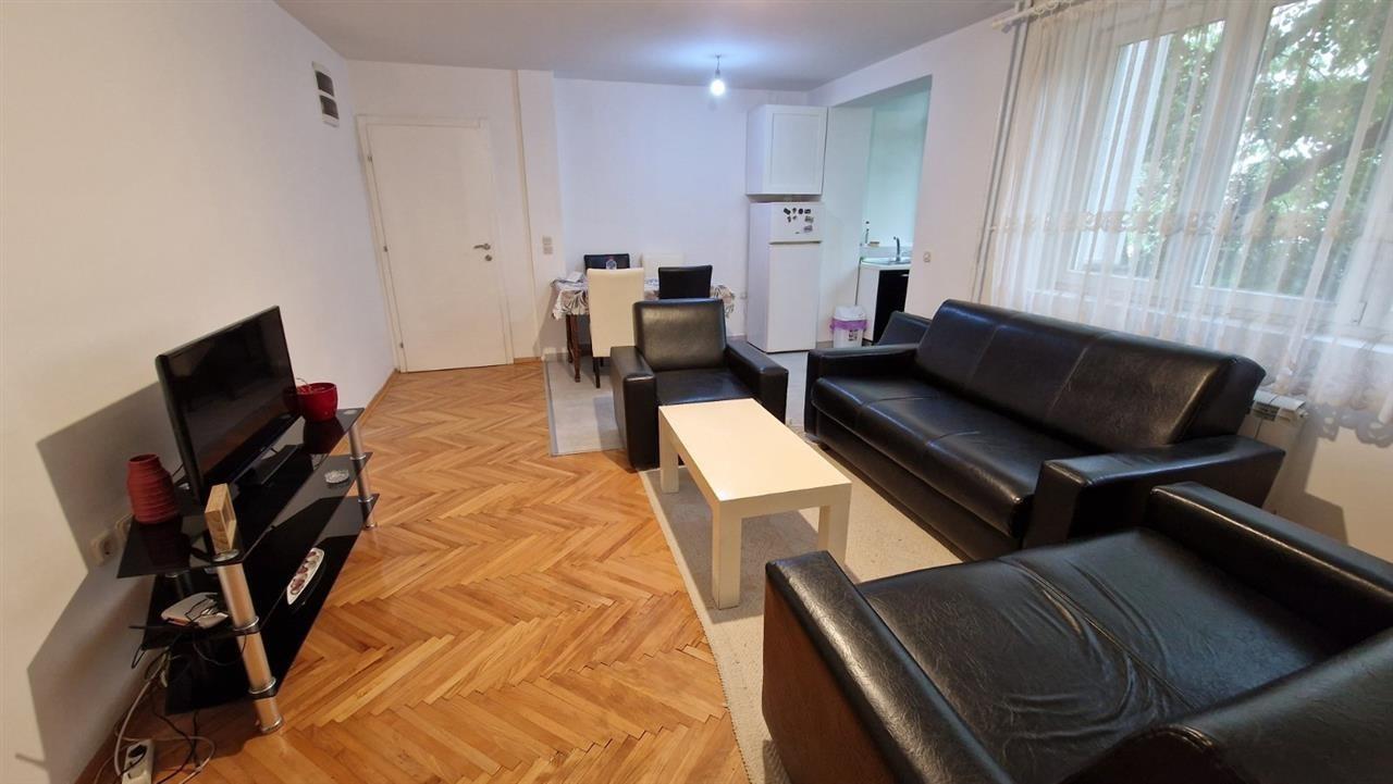Furnished apartment for rent in Autokomanda