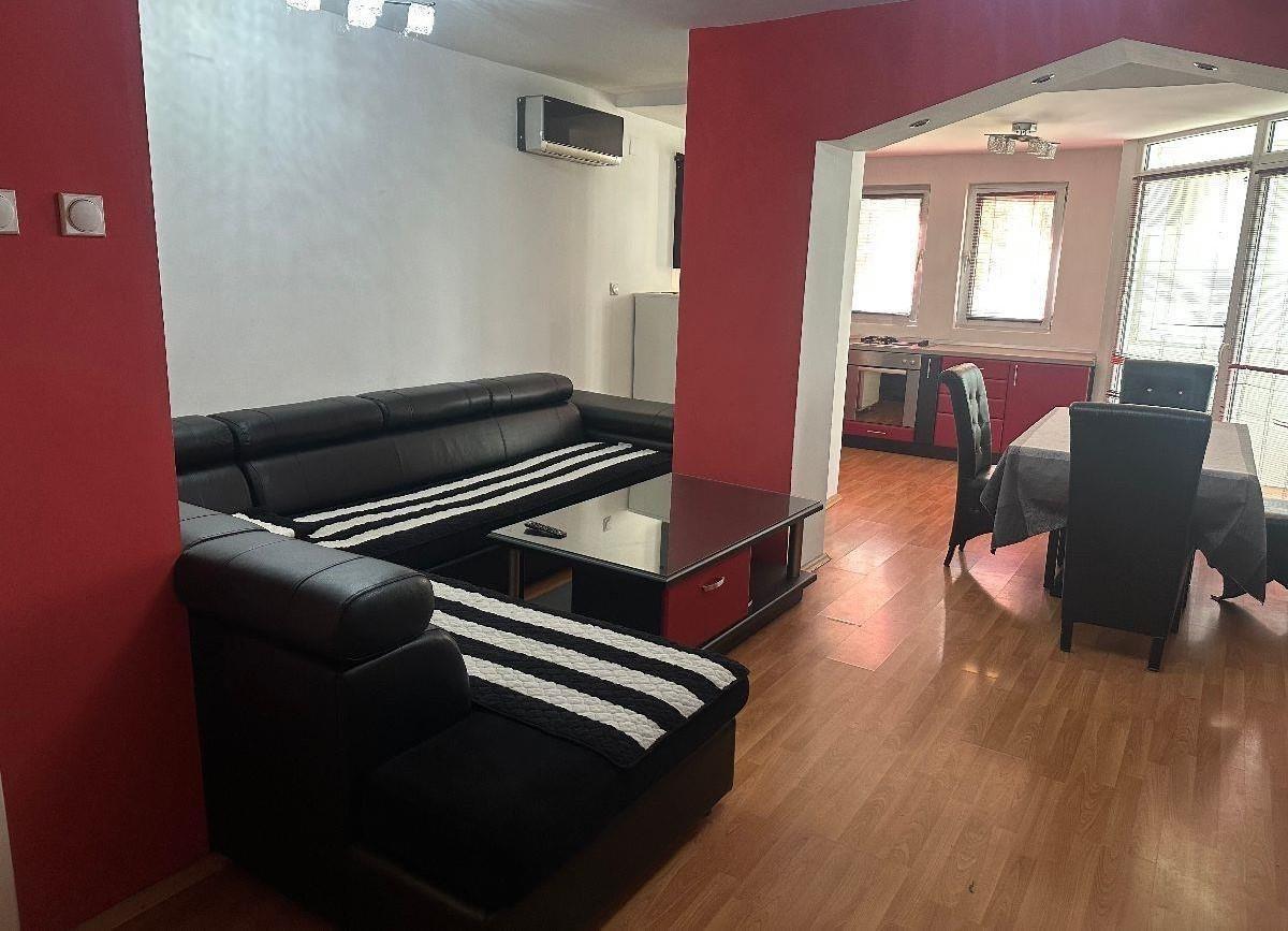 Iznajmuvame stan 70m2 vo Taftalige 1 na Partizanska