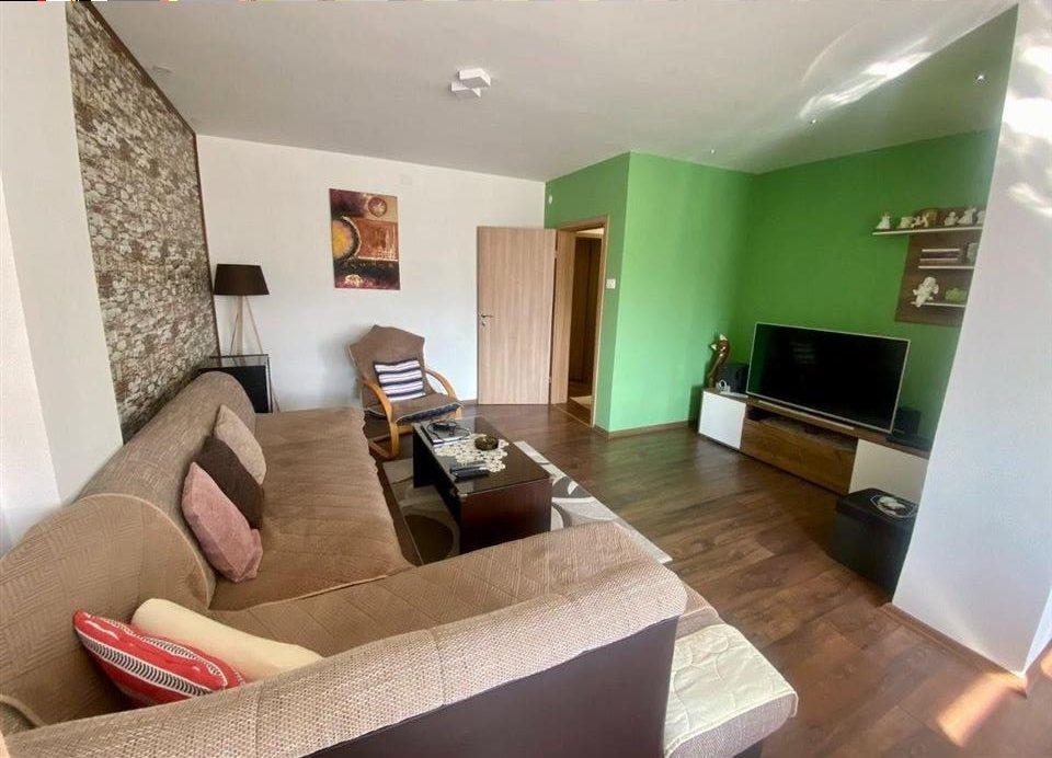 FURNISHED THREE-ROOM 91M2 APARTMENT FOR SALE IN GJORCHE PETROV