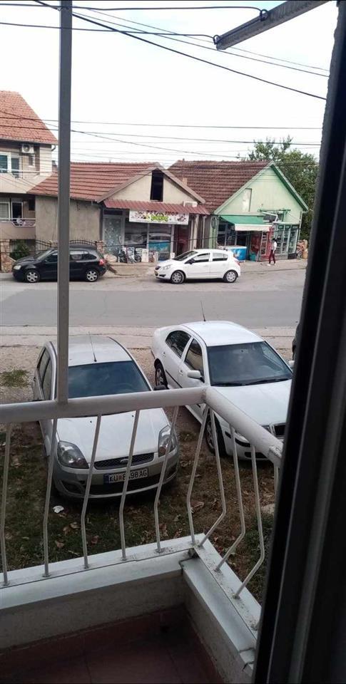 izdavam nenamesten stan na prv kat