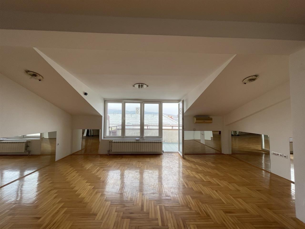 Apartment for sale in Debar neighborhood