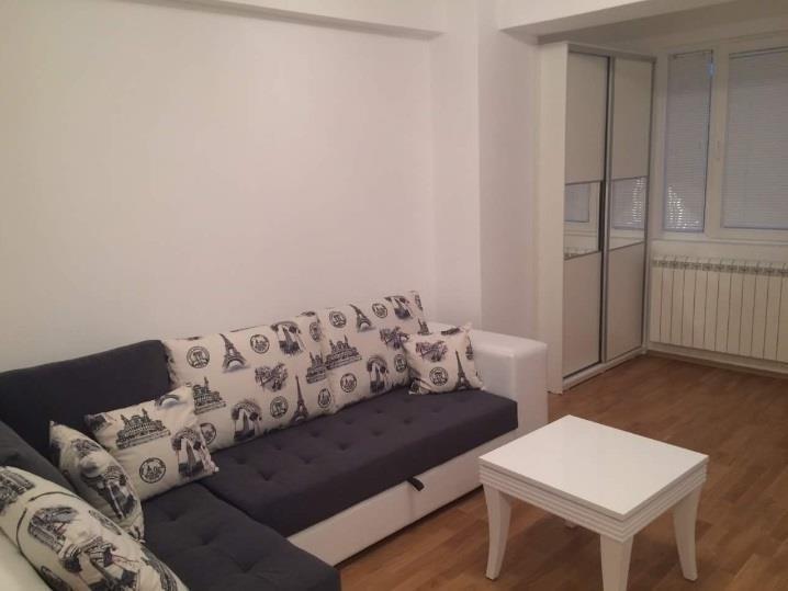 GARSONIERA VO KARPOSH 3, OKTA