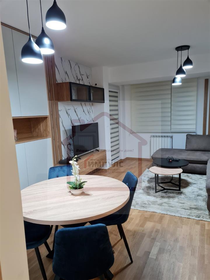 MODERN AND COMFORTABLE THREE-ROOM APARTMENT IN AIRPORT