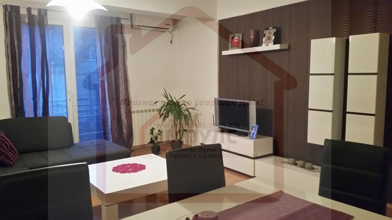 COMFORTABLE TWO-ROOM APARTMENT IN KISELA VODA, NEAR THE FOUNTAIN