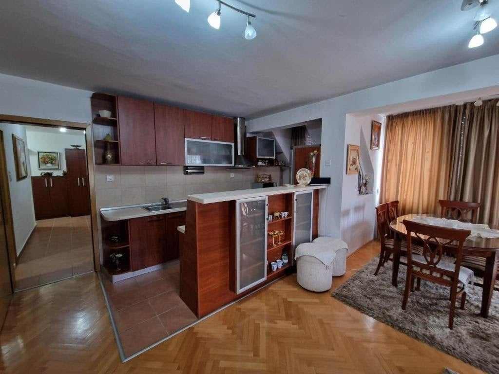 Se izdava odlicen cetirisoben stan vo Kisela Voda