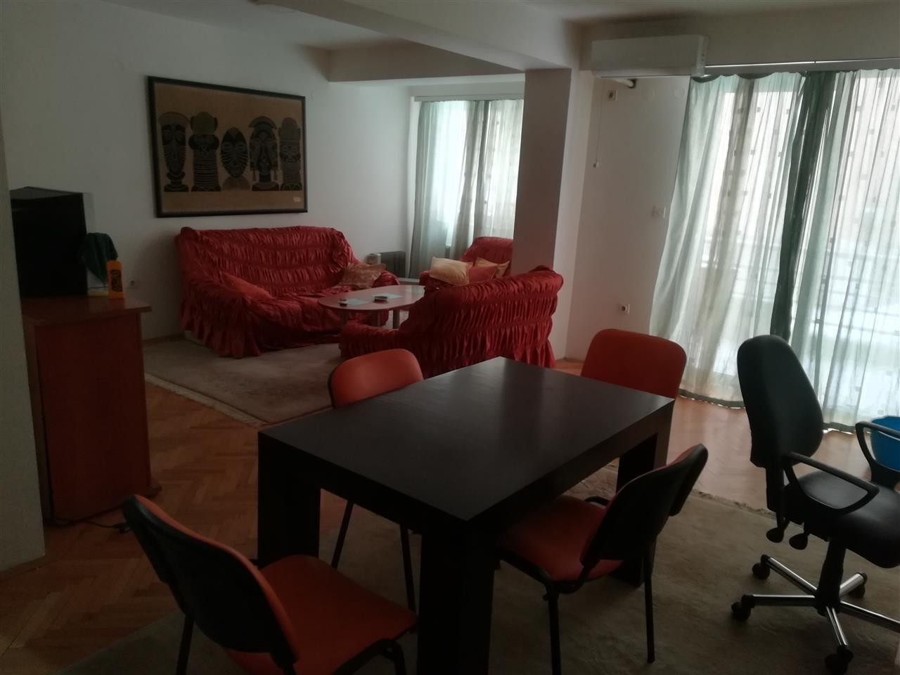 Se izdava namesten stan od 84m2 vo Kisela Voda