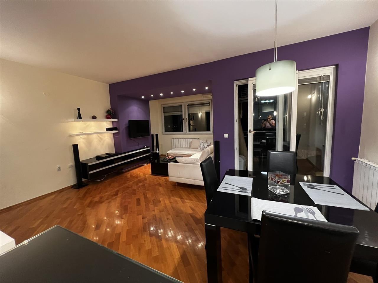 SAVIĆ RENT AN APARTMENT AT VODNO