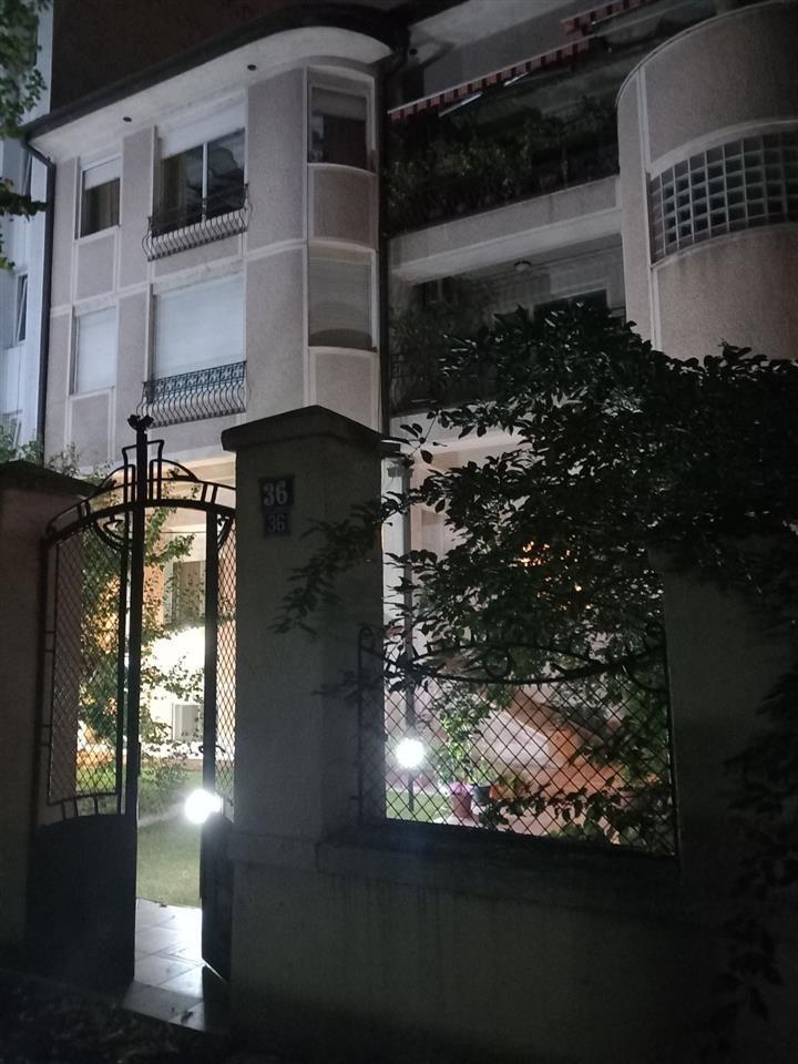 APARTMAN OD 140M2 PIRINSKA R .AMBASADA