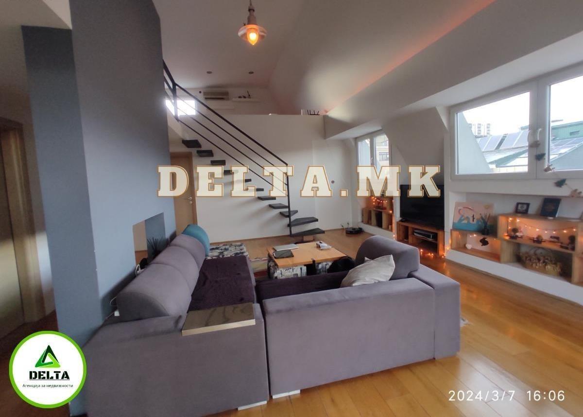 SE IZNAJMUVA TROSOBEN DUPLEX VO CENTAR,DEBAR MAALO