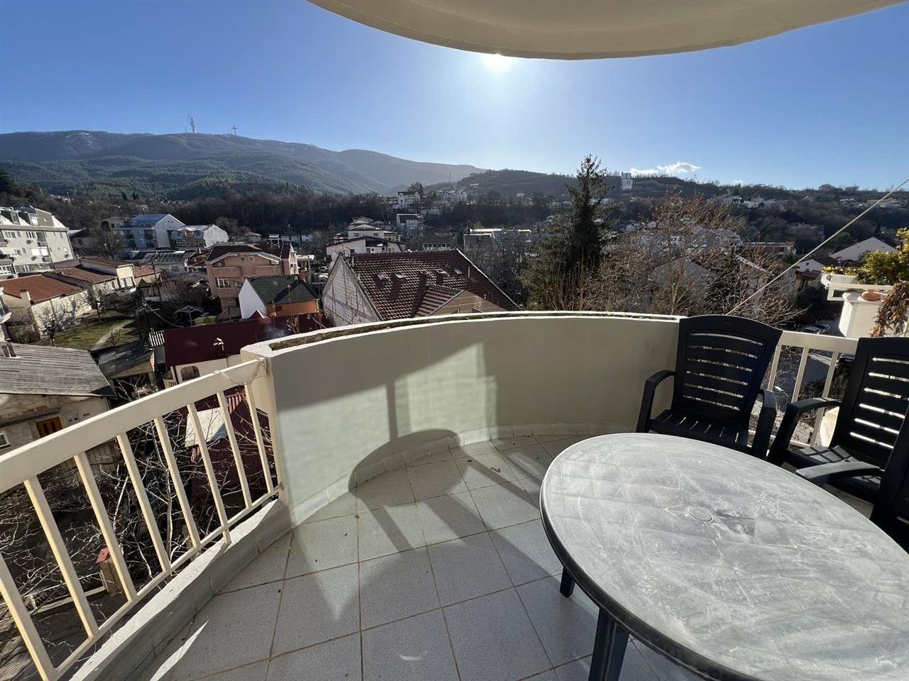 Trosoben stan od 72m2 vo Kozle karsi T.C. Olimpiko