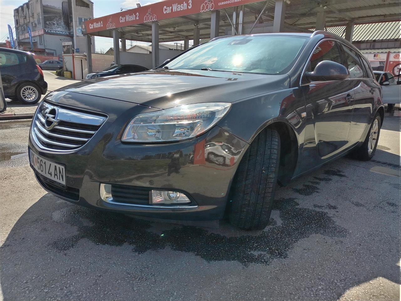 Opel Insignia 2.0 cdti 2013
