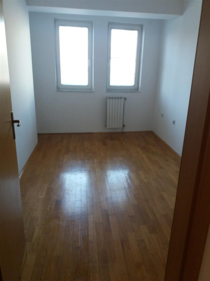 Apartment for rent in Karposh 1