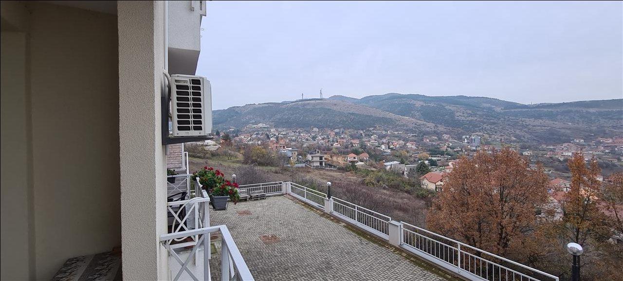 Nicely presented first floor one bedroom apartment in Sopishte