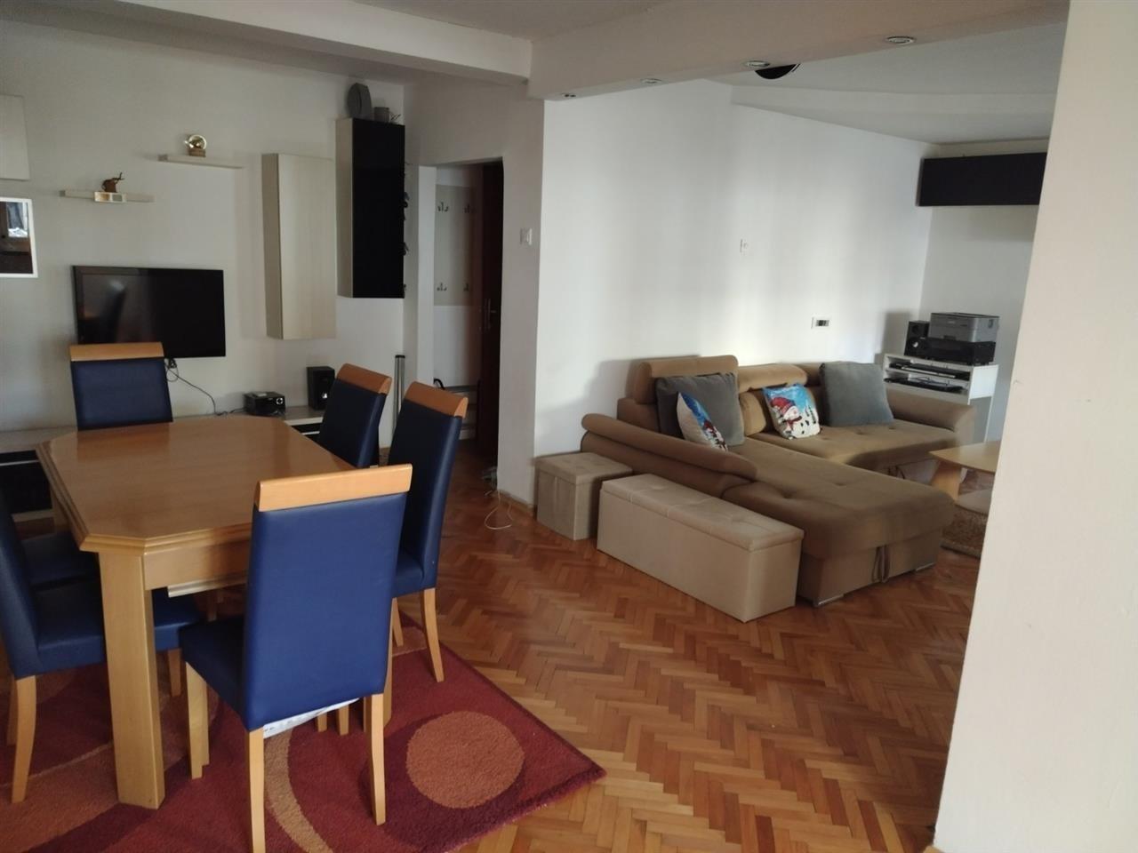Se izdava namesten stan od 80 m2 vo Karposh 1