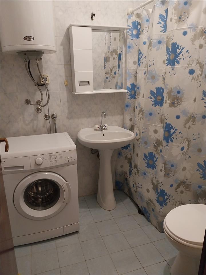I rent an apartment in the Airport near Pol. Jane Sandanski