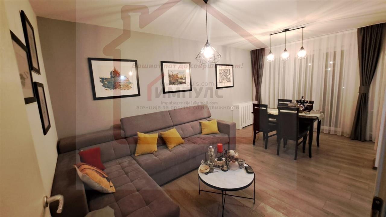 BEAUTIFUL THREE-ROOM APARTMENT LOCATED IN KARPOSH