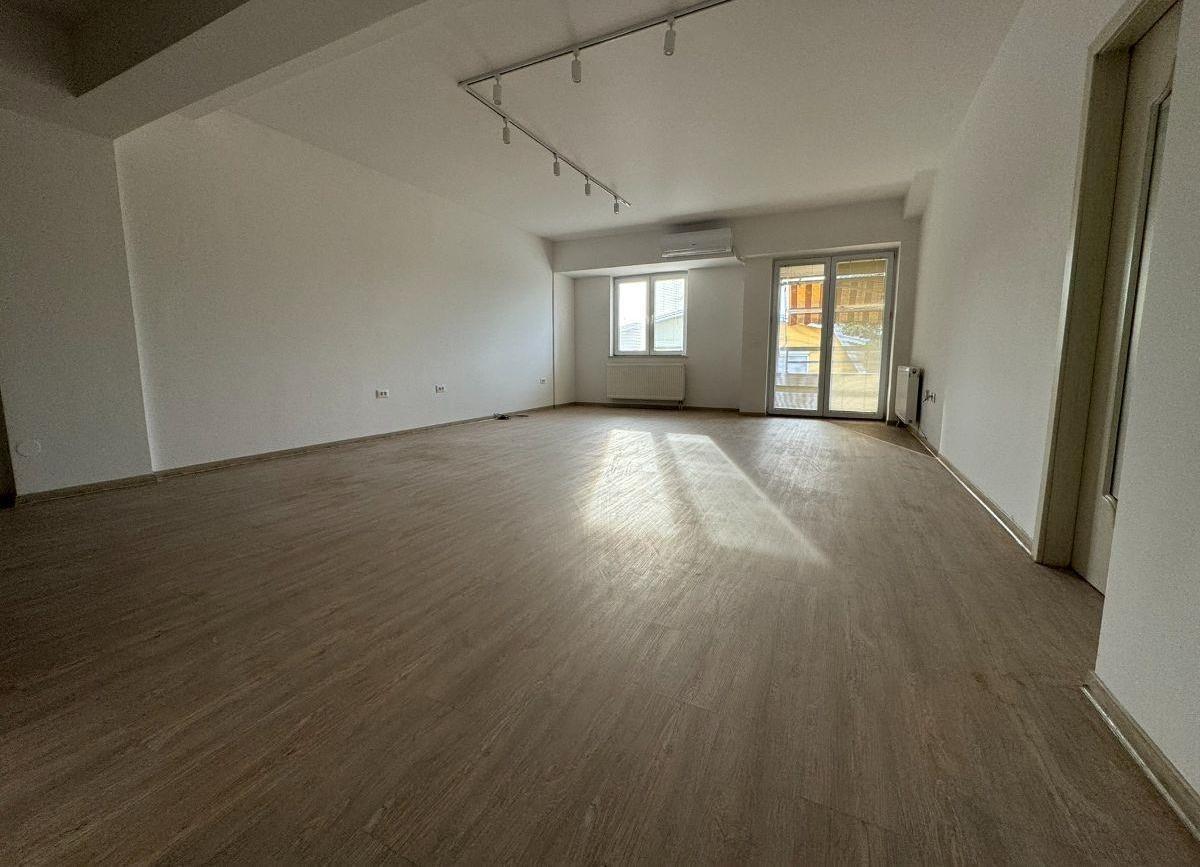 SE IZDAVA PRAZEN STAN ZA KANCELARIJA VO TAFTALIDZE NA MLECEN