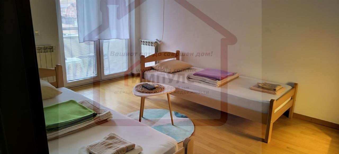 FUNCTIONAL TWO-ROOM APARTMENT IN STRONG CENTER