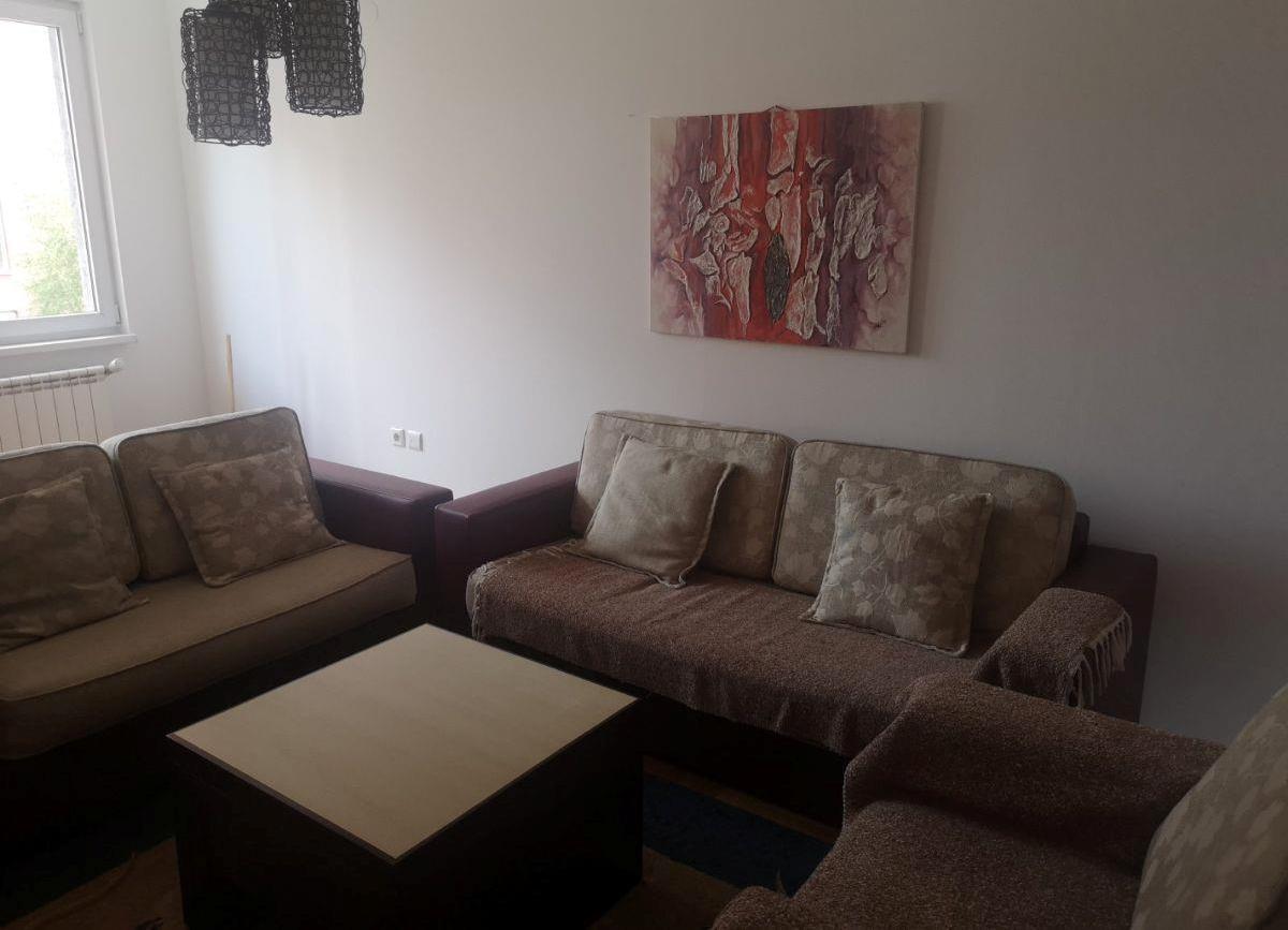 SE IZDAVA NAMESTEN DVOSOBEN STAN VO NOVO LISICE