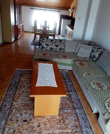 SE IZDAVA SPRAT OD KUKA VO LISICE KAJ MIRKO