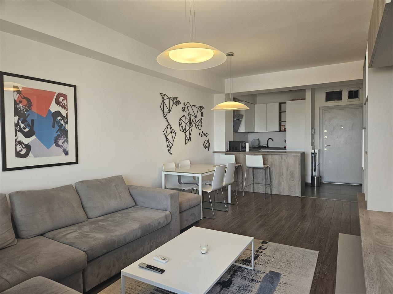 Moderno ureden stan vo City Garden