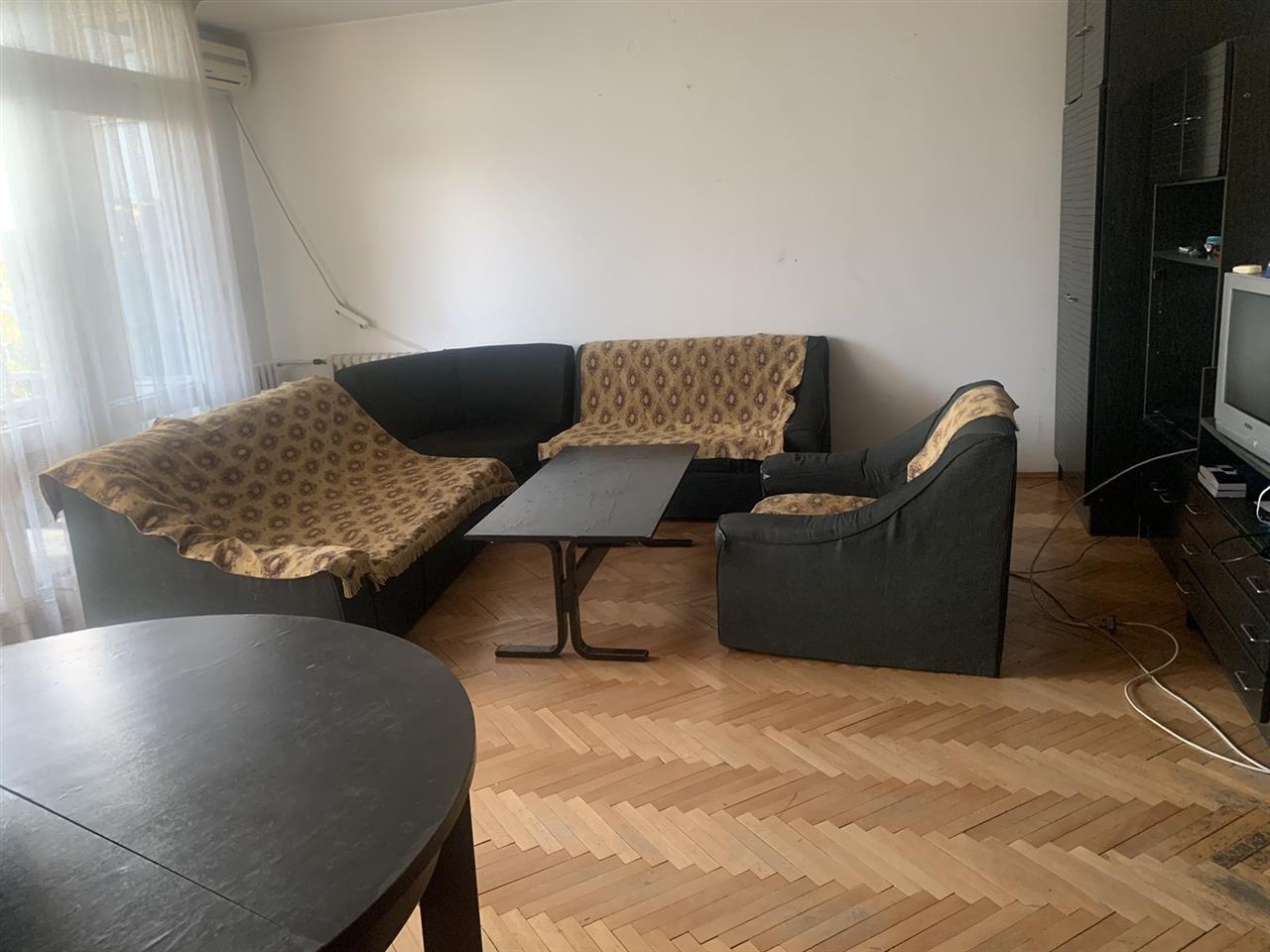 Trosoben stan od 72m2 Taftalidze karsi Leptokarija