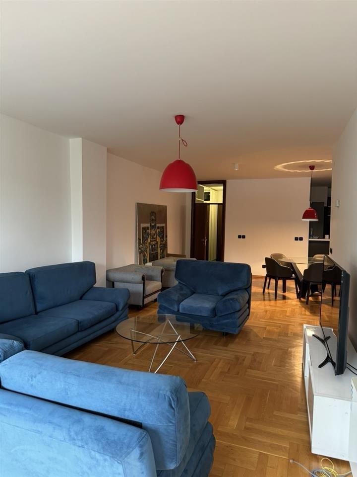 Se izdava luksuzen stan vo Centar, Park Residence