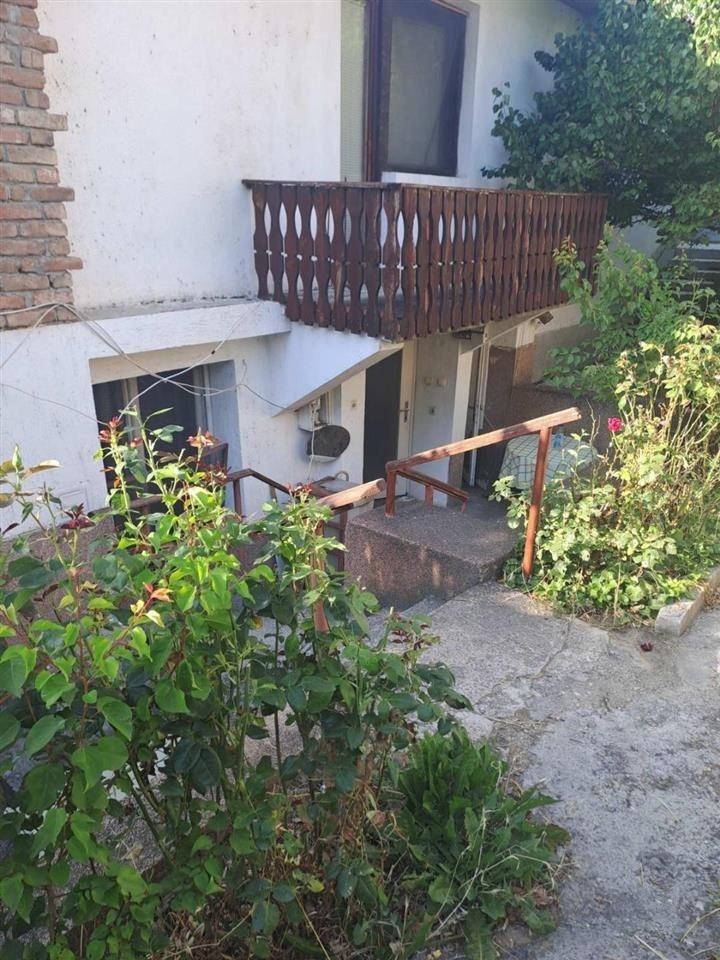 SE IZNAJMUVA GARSONJERA VO KISELA VODA