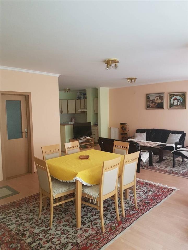 STAN OD 115m2 SO 3 SPALNI CENTAR LENINOVA