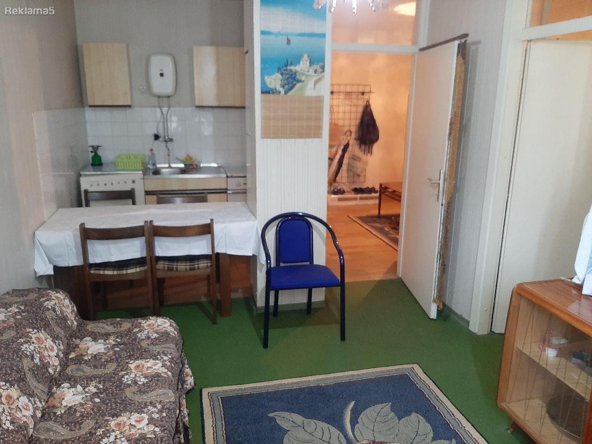 SANRAJS Stan 39m2 na Turisticka blizu KAM, zapaden