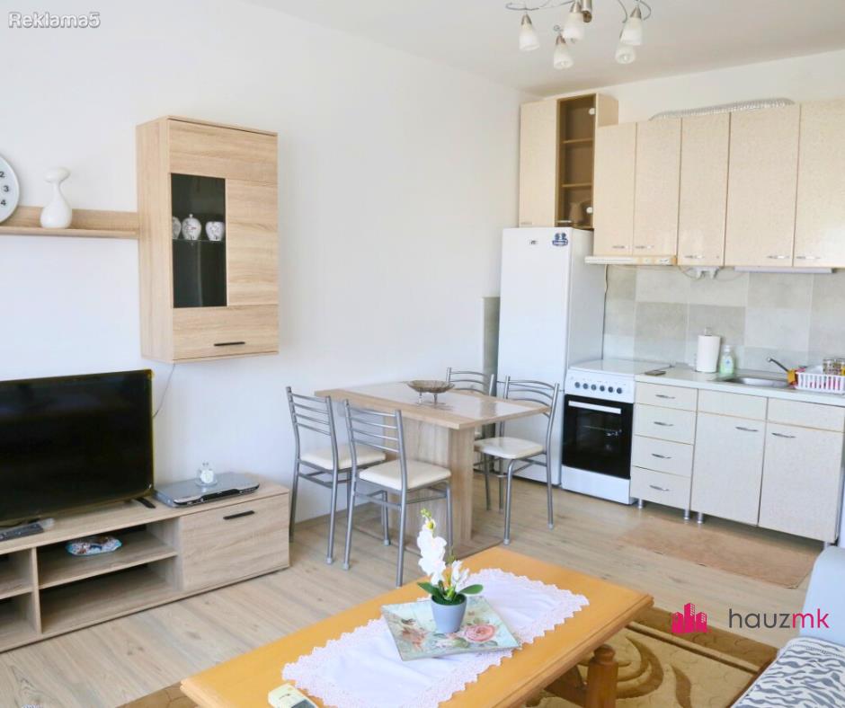 Beautiful apartment on st. Partisan