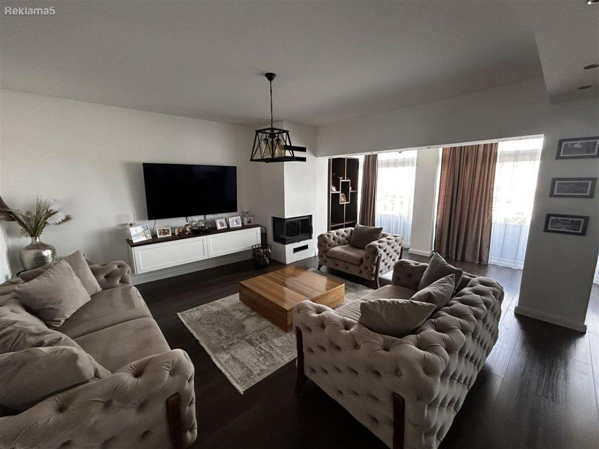 THREE-ROOM APARTMENT FOR SALE IN KISELA VODA - NEAR TOMMY MARKET