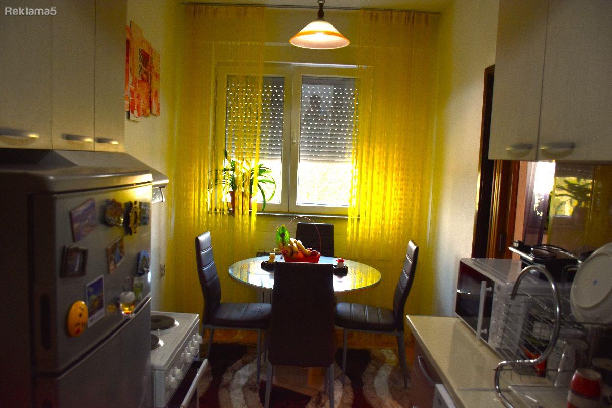 Two-room, furnished apartment in Strelishte, 51m2