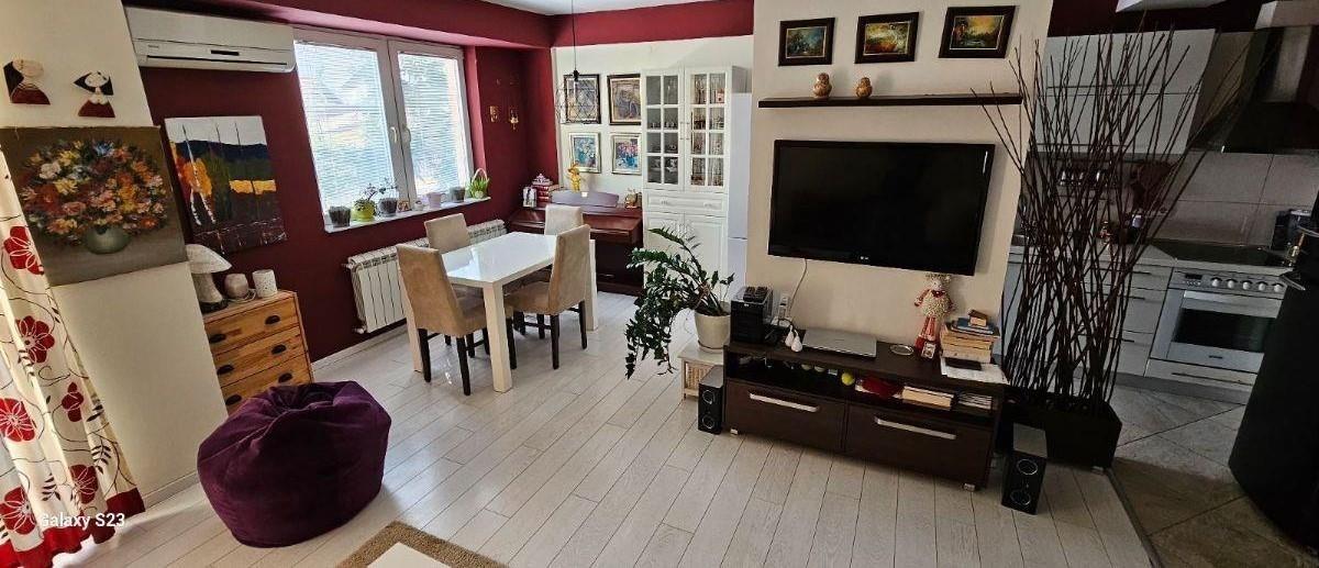 Apartment for rent of 63m2 in Taftalidze