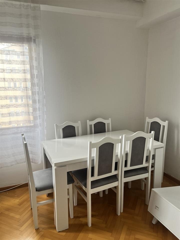 Se izdava stan od 74m2 vo Aerodrom