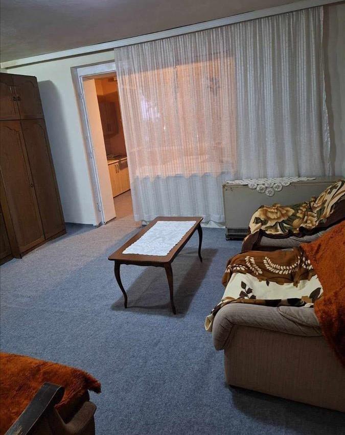Furnished apartment of 54m2 for rent in Autokomanda