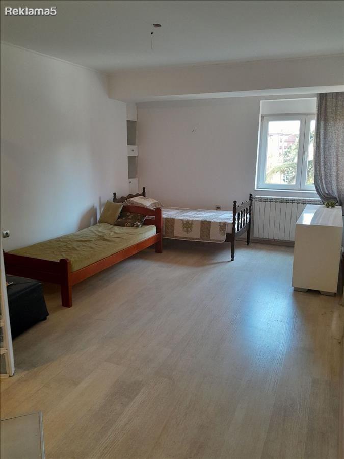 FOR SALE THREE-ROOM 57M2 APARTMENT IN THE AIRPORT