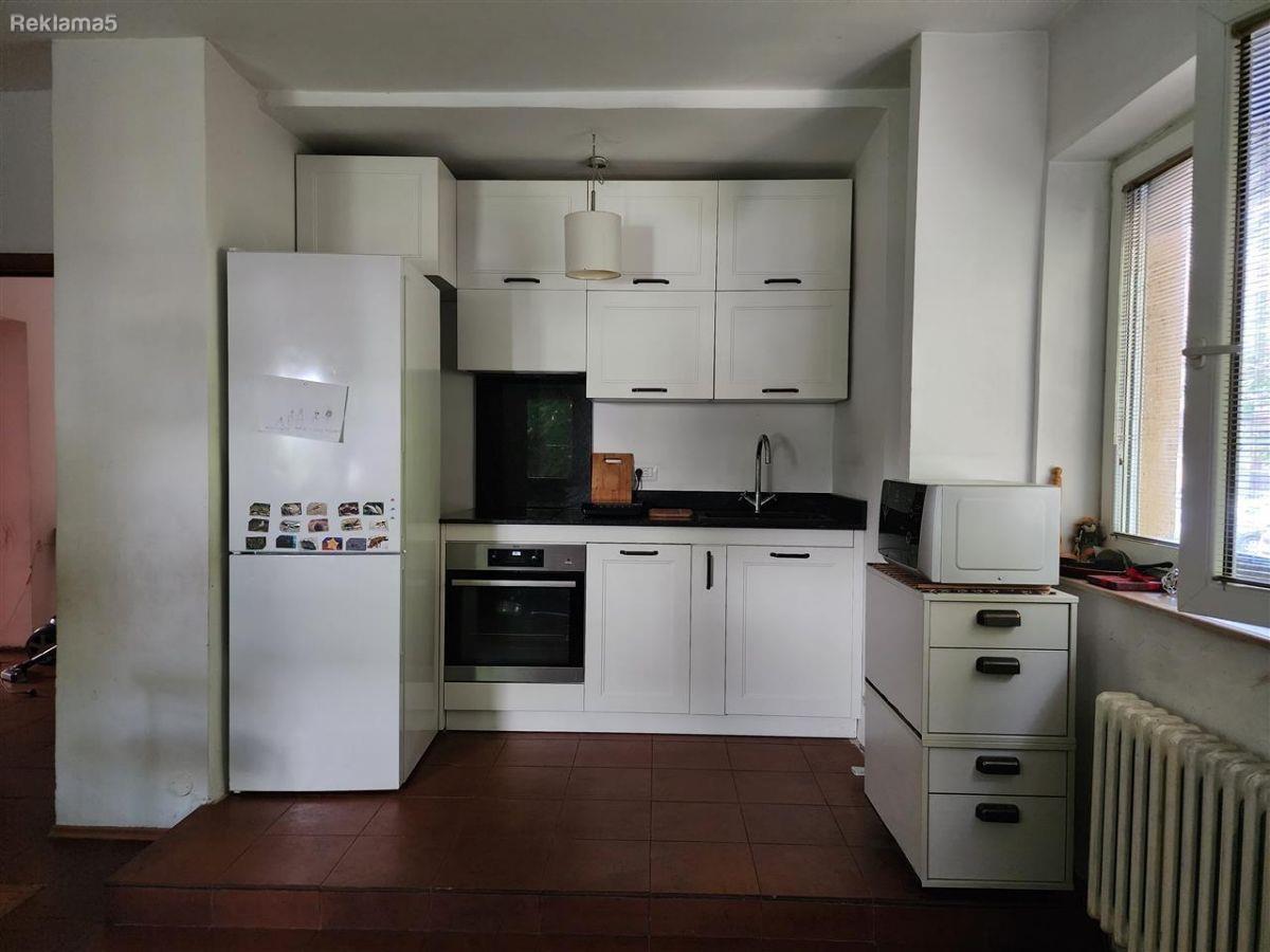 FOR SALE THREE-ROOM 74M2 APARTMENT IN THE CENTER NEAR BUNJAKOVEC