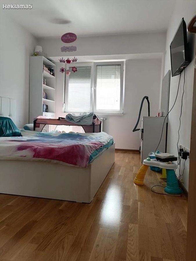 FOR SALE FURNISHED 60M2 APARTMENT IN AIRPORT WITH GARAGE