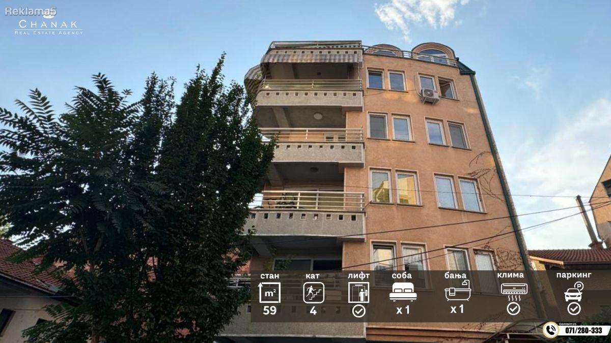 59m2 apartment behind the Universal Hall.